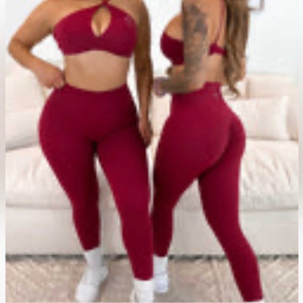 Peachy Bunz Lovestruck Scrunch leggings